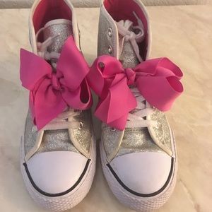 Jojo siwa size 4.5 high top shoes